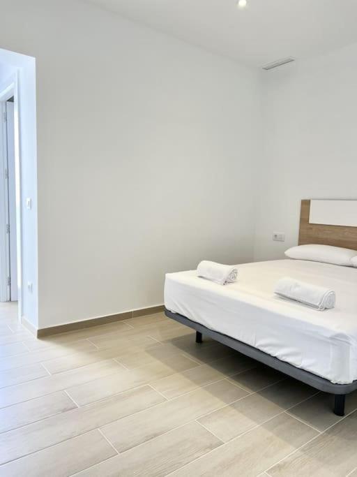 Moderno Apartamento Con Terraza En La Azotea Росас Экстерьер фото