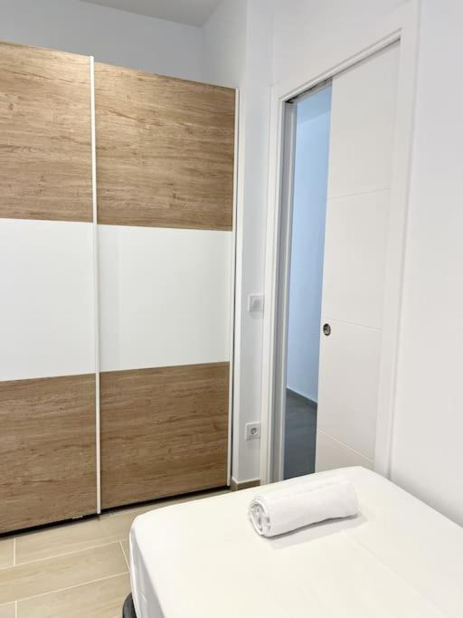 Moderno Apartamento Con Terraza En La Azotea Росас Экстерьер фото